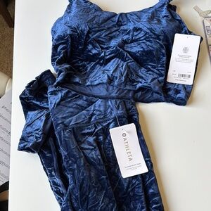 Athleta Blue Velvet Top and Leggings Set size large nwt